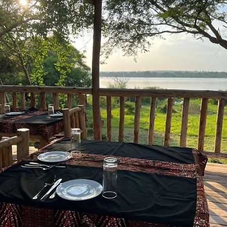 Murchison Giraffe Camp Paraa 外观 照片