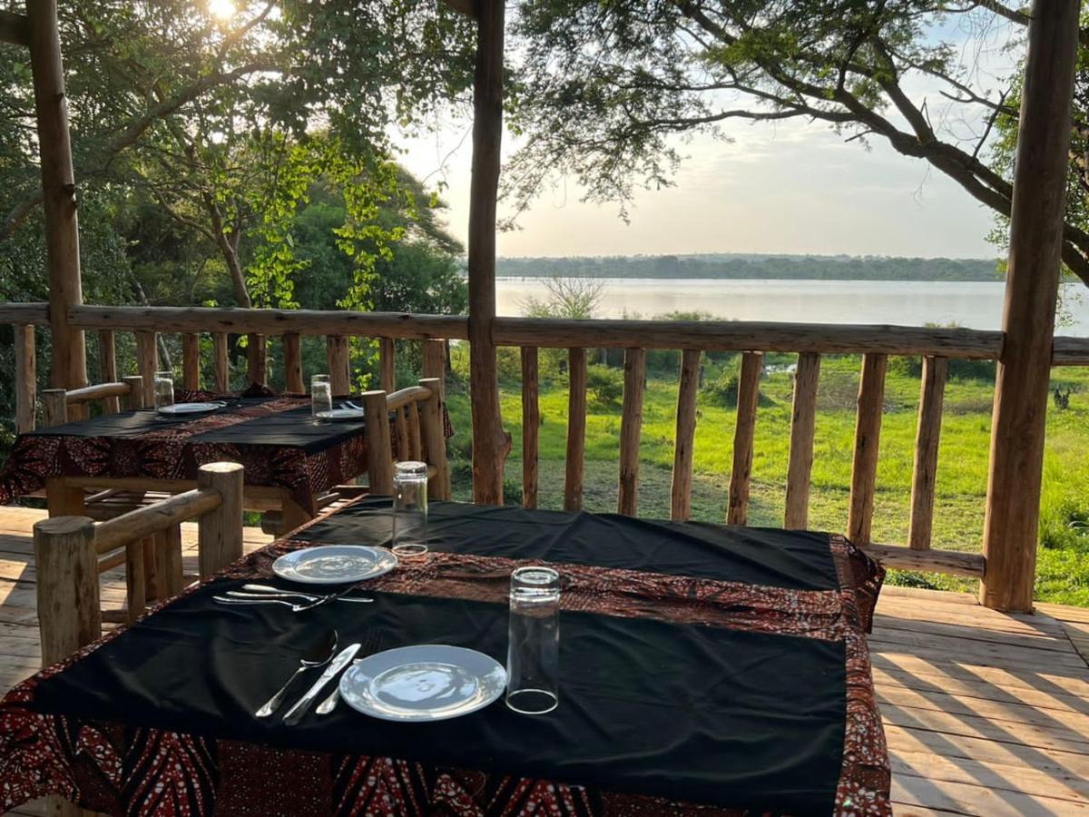 Murchison Giraffe Camp Paraa 外观 照片